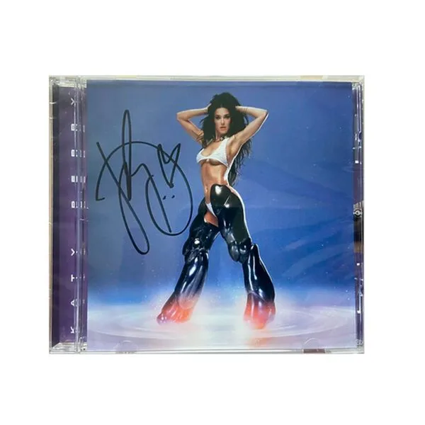 Woman's World (Autografado)